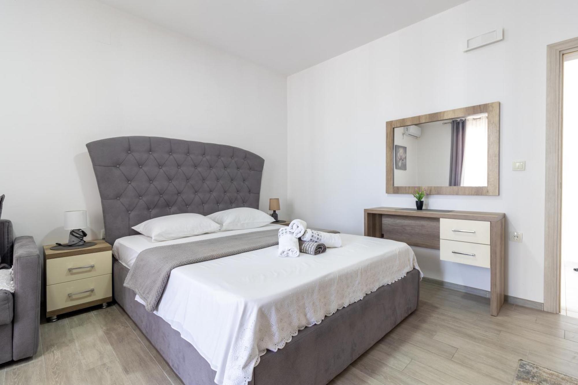 Demiri Apartments Ulcinj Esterno foto
