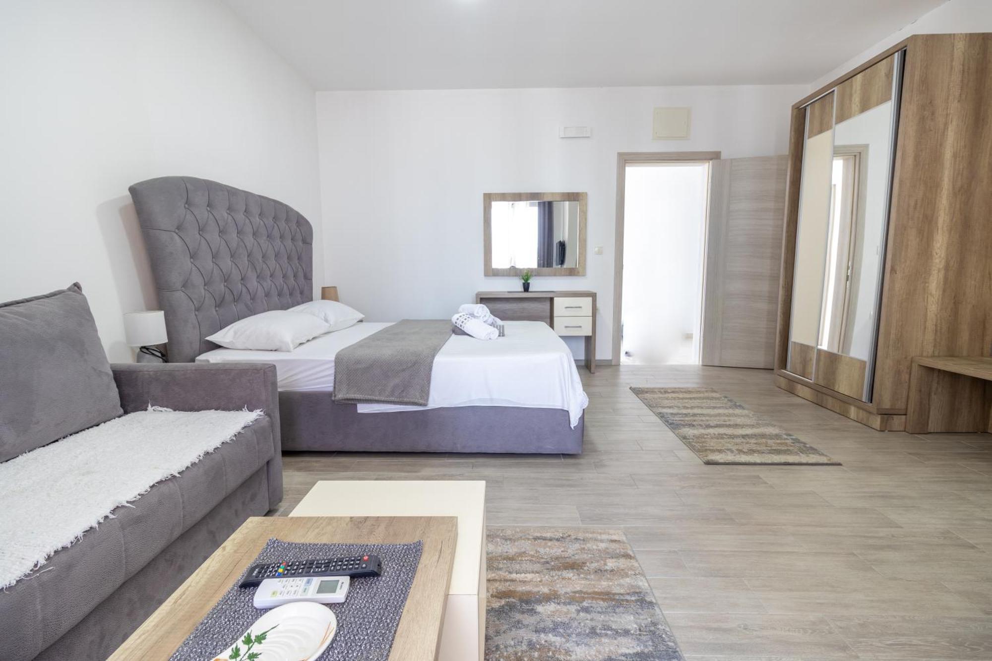 Demiri Apartments Ulcinj Esterno foto