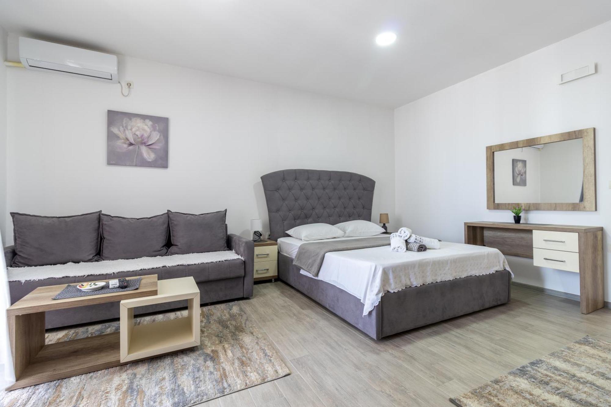 Demiri Apartments Ulcinj Esterno foto